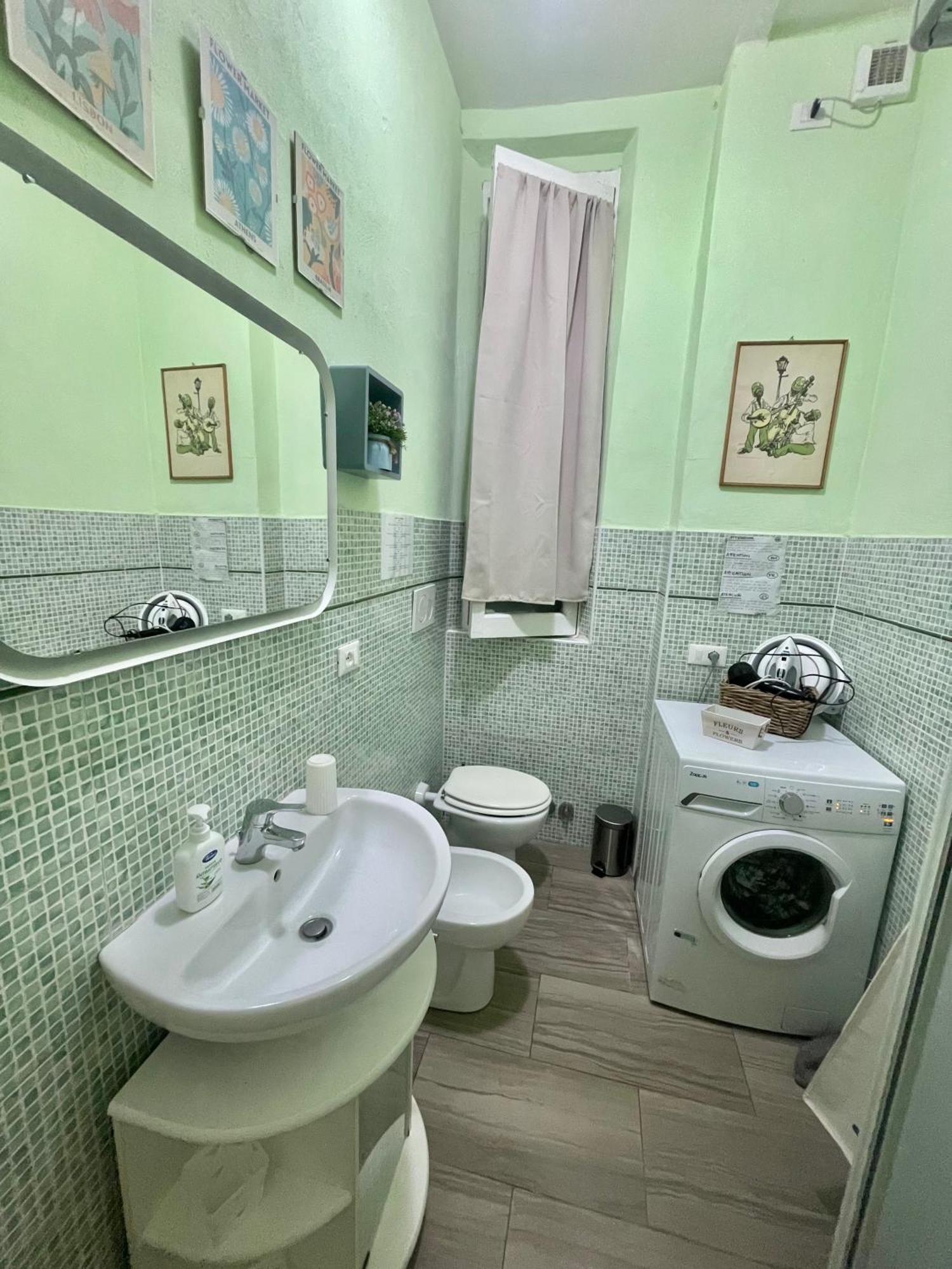 דירות לה ספציה La Casa Dei Fiori מראה חיצוני תמונה